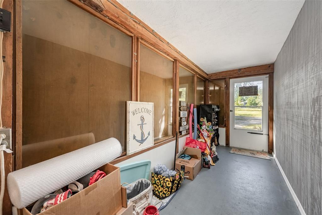 待售: $230,000 (2 贝兹, 2 浴室, 1176 平方英尺)