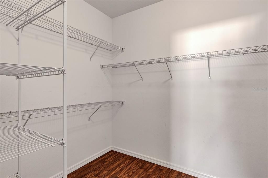 For Rent: $2,985 (3 beds, 2 baths, 2180 Square Feet)