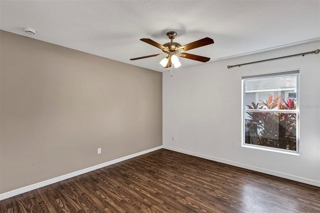 For Rent: $2,985 (3 beds, 2 baths, 2180 Square Feet)