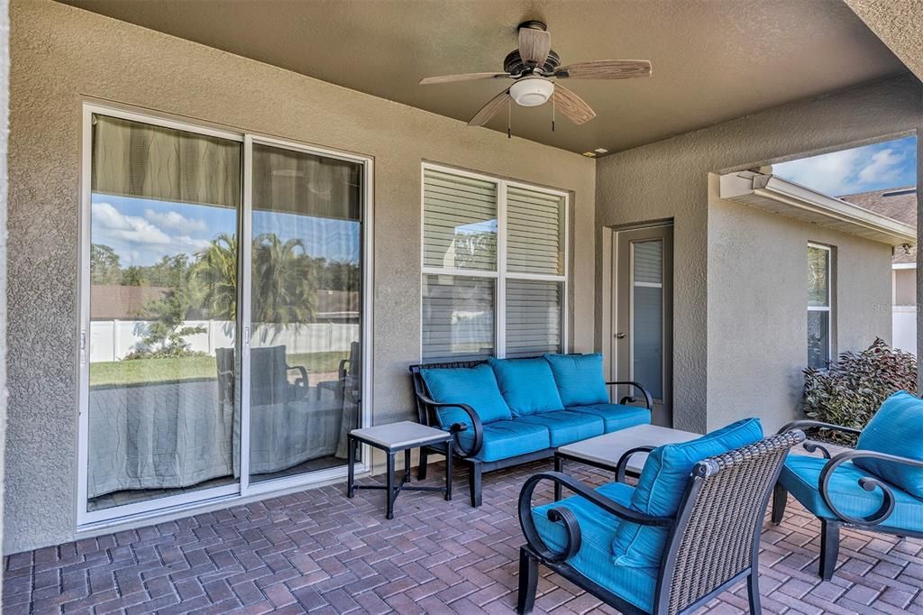 For Rent: $2,985 (3 beds, 2 baths, 2180 Square Feet)