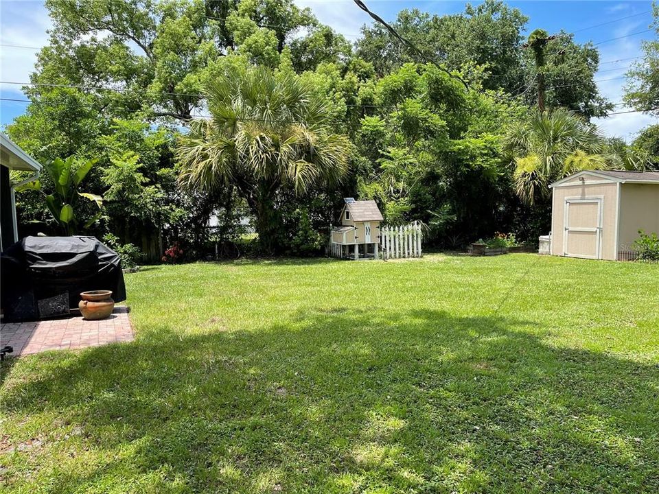 For Rent: $2,195 (3 beds, 2 baths, 1323 Square Feet)