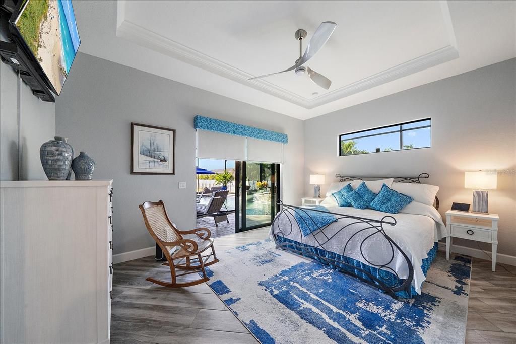 En Venta: $879,000 (3 camas, 2 baños, 2302 Pies cuadrados)