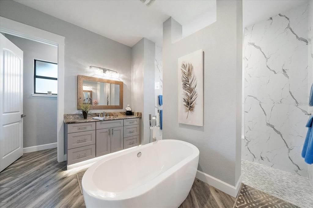 En Venta: $879,000 (3 camas, 2 baños, 2302 Pies cuadrados)