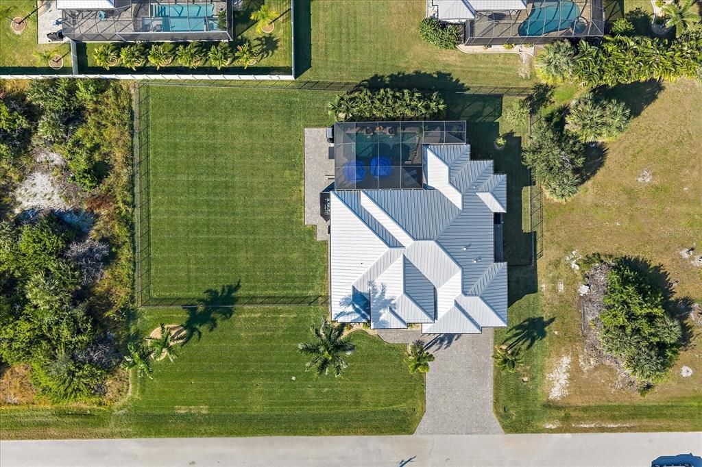 En Venta: $879,000 (3 camas, 2 baños, 2302 Pies cuadrados)