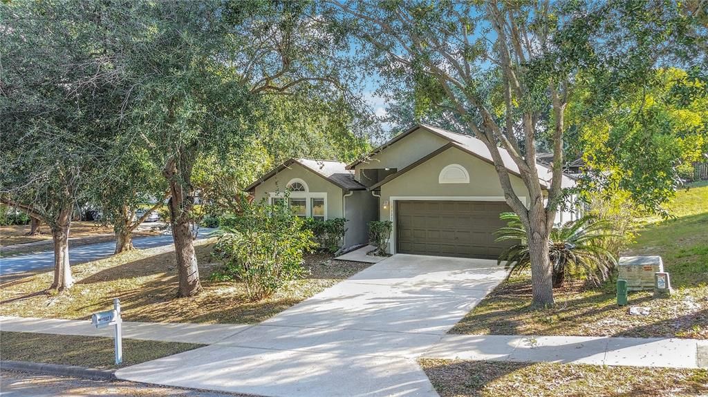 待售: $389,000 (4 贝兹, 2 浴室, 1836 平方英尺)