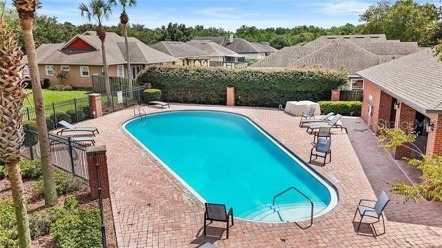 For Rent: $2,975 (5 beds, 3 baths, 2876 Square Feet)