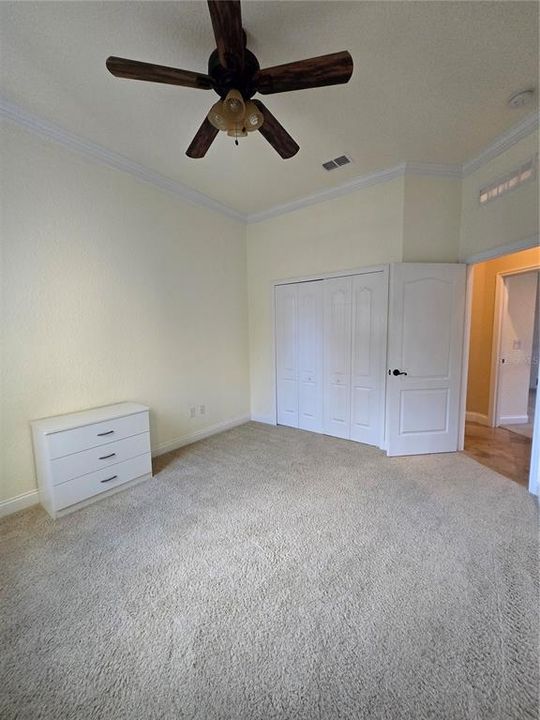 For Rent: $2,975 (5 beds, 3 baths, 2876 Square Feet)