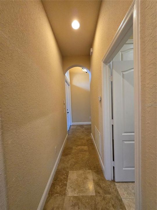 For Rent: $2,975 (5 beds, 3 baths, 2876 Square Feet)