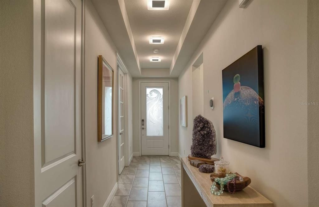 На продажу: $739,900 (3 спален, 3 ванн, 2300 Квадратных фут)