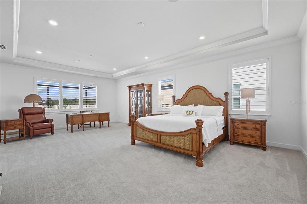 For Rent: $6,895 (6 beds, 5 baths, 5389 Square Feet)