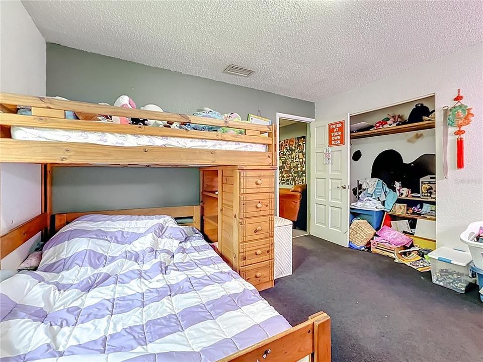 На продажу: $380,000 (3 спален, 2 ванн, 1604 Квадратных фут)