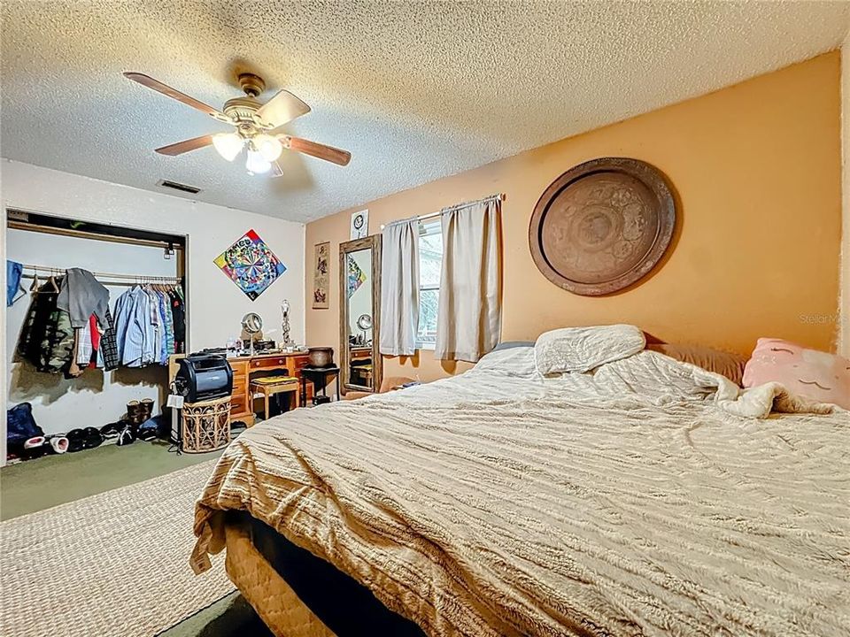 На продажу: $380,000 (3 спален, 2 ванн, 1604 Квадратных фут)