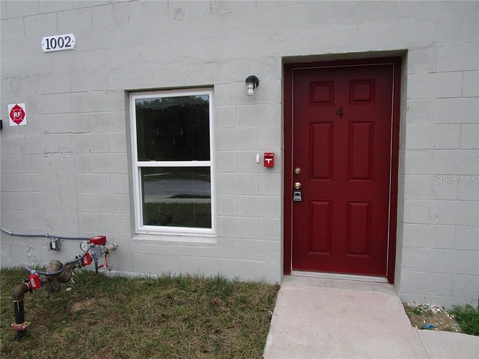 For Rent: $1,000 (2 beds, 1 baths, 500 Square Feet)