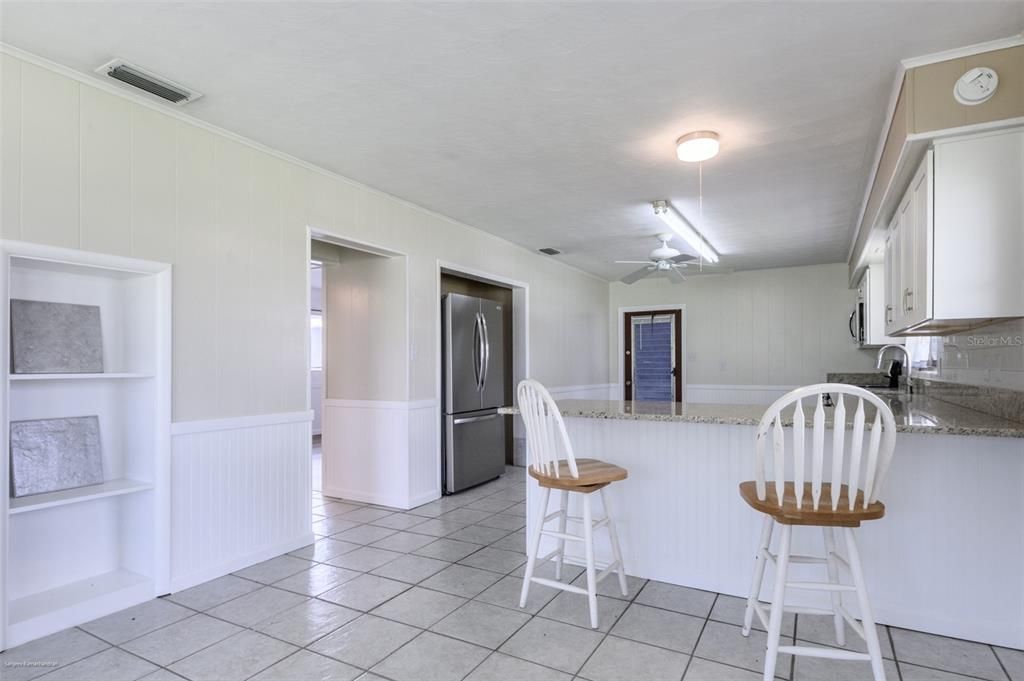 В аренду: $1,595 (2 спален, 2 ванн, 1120 Квадратных фут)