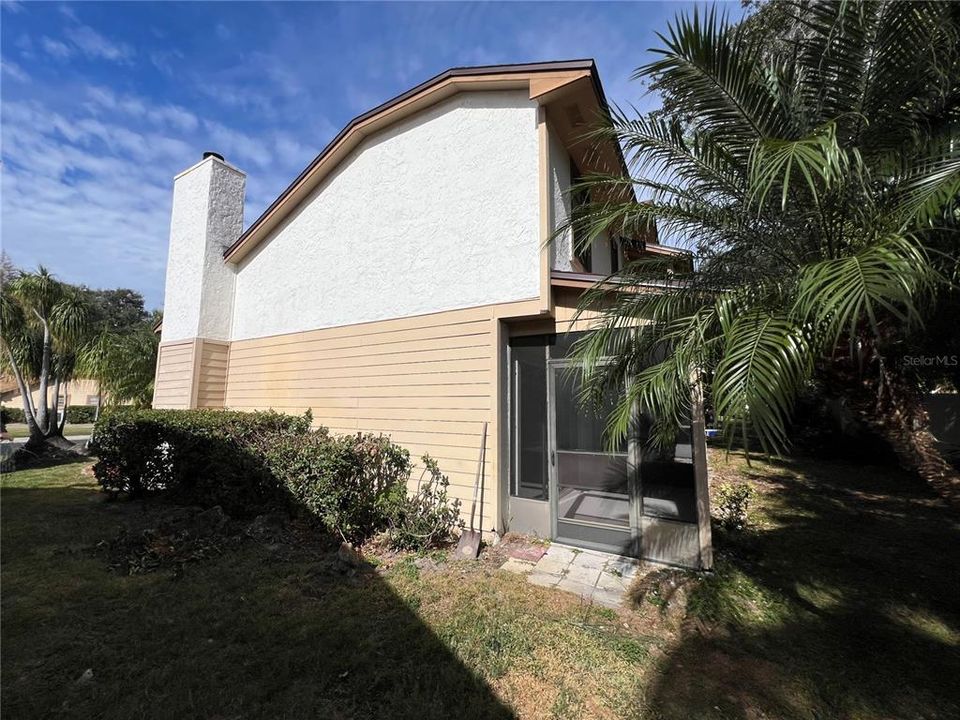 For Sale: $297,000 (2 beds, 2 baths, 1418 Square Feet)