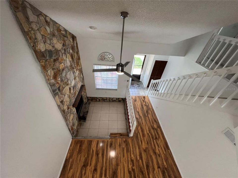 For Sale: $297,000 (2 beds, 2 baths, 1418 Square Feet)