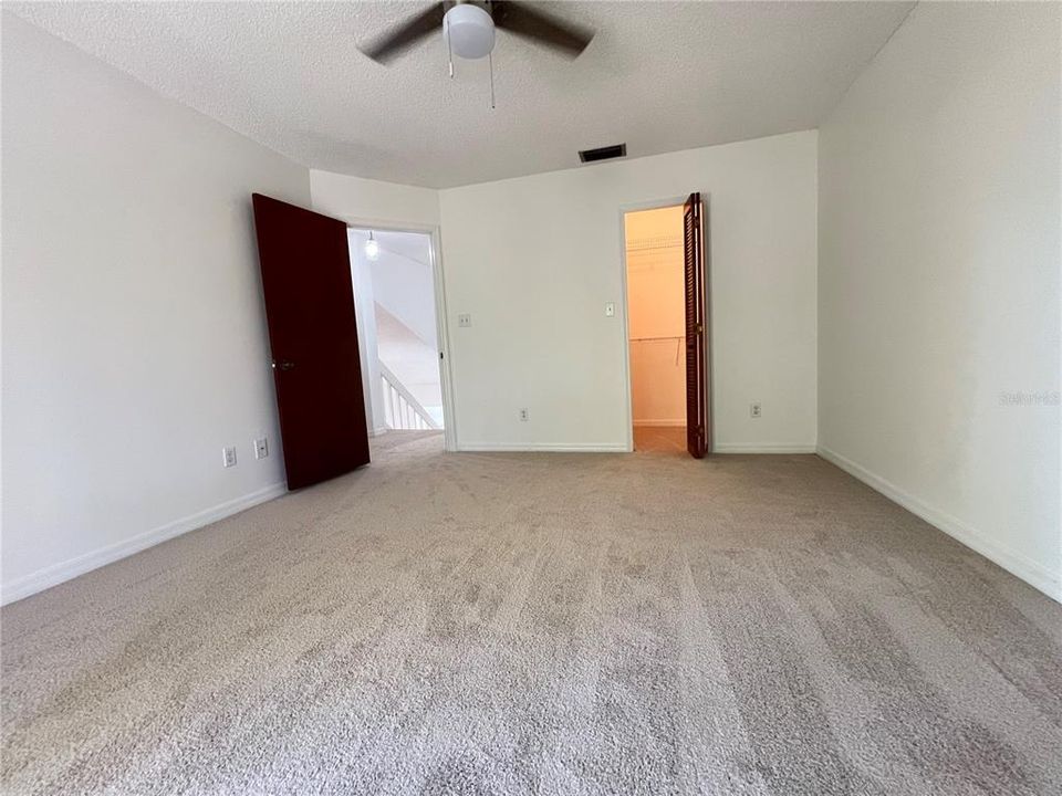 For Sale: $297,000 (2 beds, 2 baths, 1418 Square Feet)