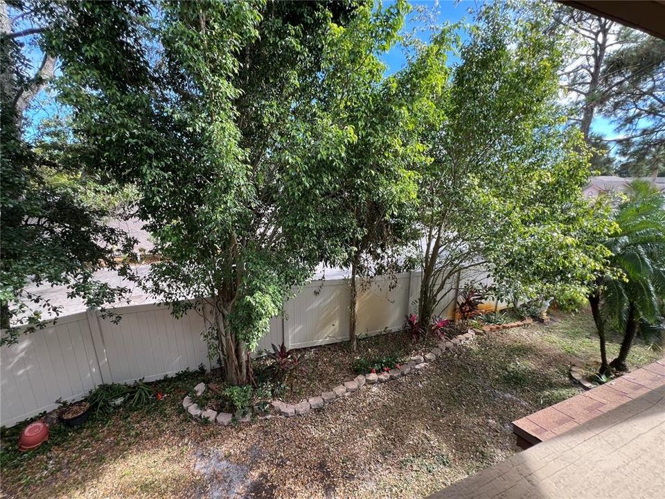 For Sale: $297,000 (2 beds, 2 baths, 1418 Square Feet)