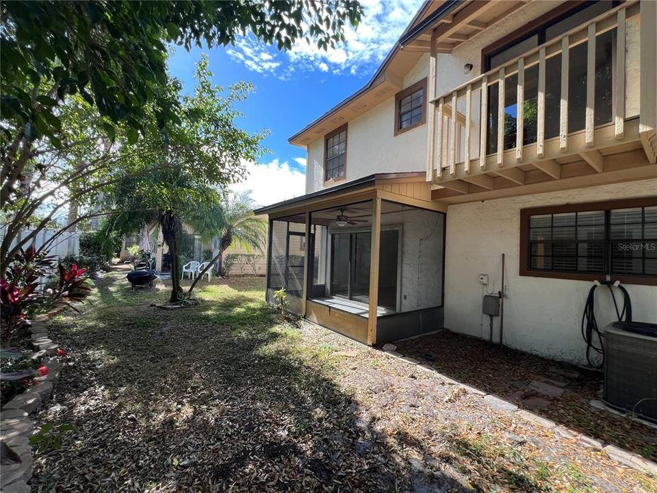 For Sale: $297,000 (2 beds, 2 baths, 1418 Square Feet)