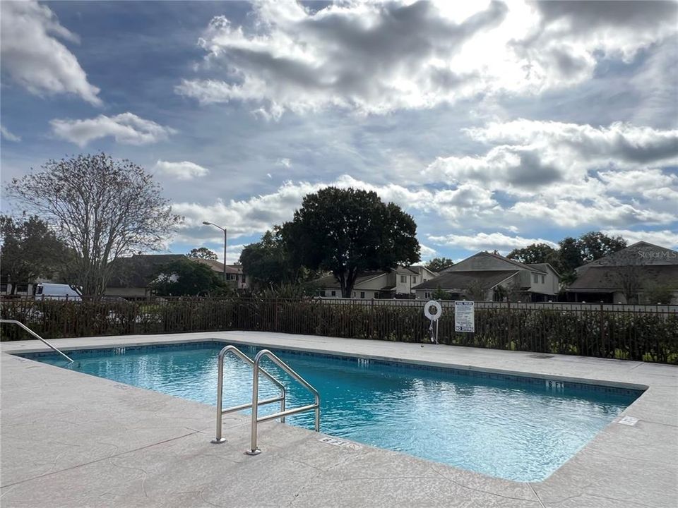 For Sale: $297,000 (2 beds, 2 baths, 1418 Square Feet)