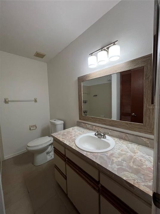 For Sale: $297,000 (2 beds, 2 baths, 1418 Square Feet)