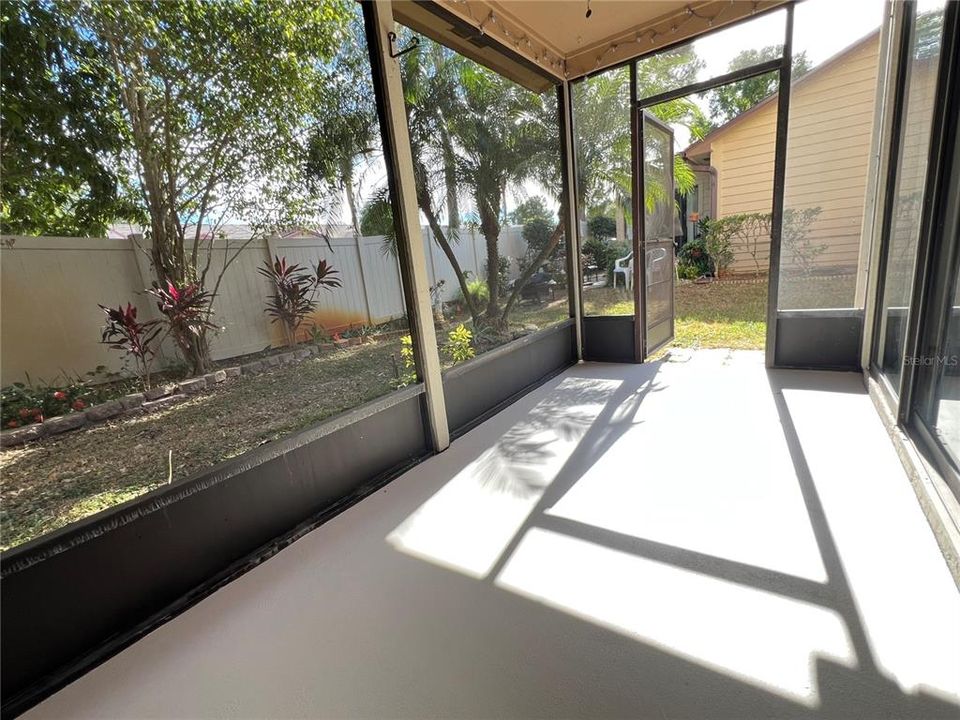 For Sale: $297,000 (2 beds, 2 baths, 1418 Square Feet)