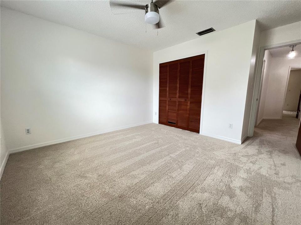 For Sale: $297,000 (2 beds, 2 baths, 1418 Square Feet)