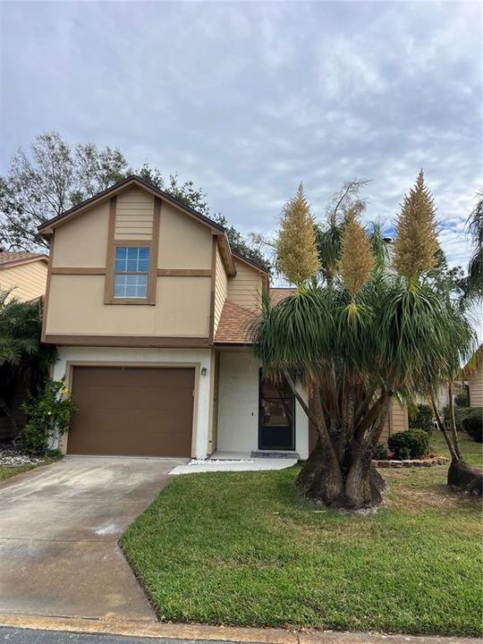 For Sale: $297,000 (2 beds, 2 baths, 1418 Square Feet)