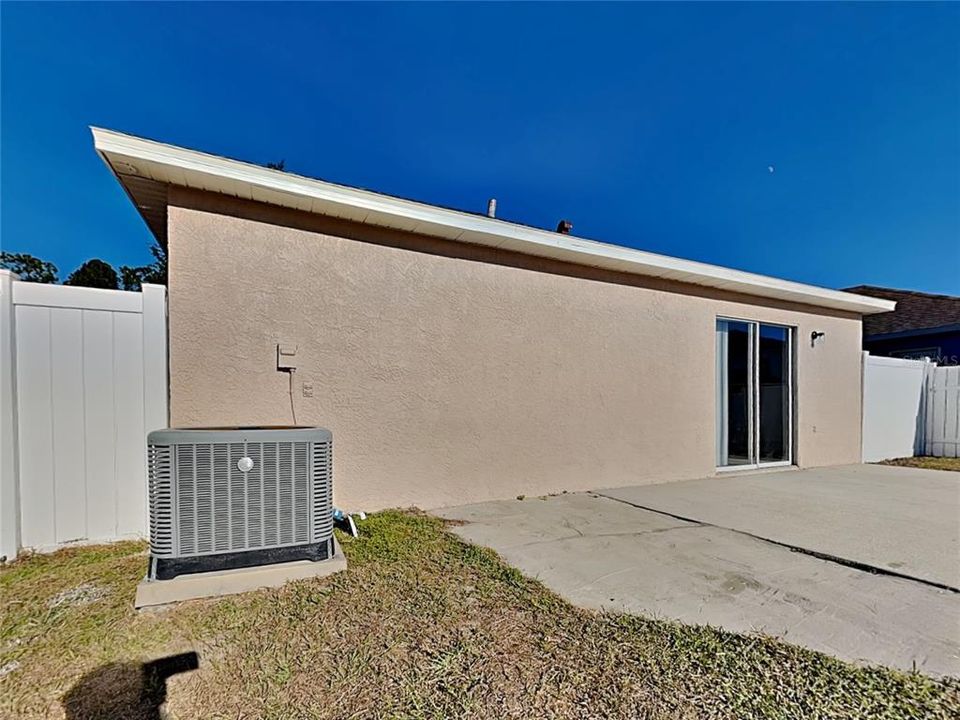 В аренду: $1,839 (3 спален, 2 ванн, 1292 Квадратных фут)