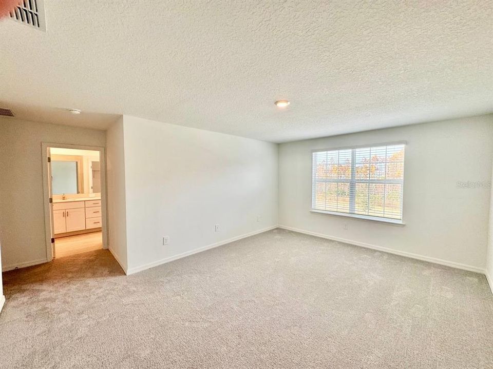 En Renta: $3,000 (6 camas, 3 baños, 2580 Pies cuadrados)