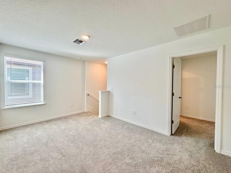 En Renta: $3,000 (6 camas, 3 baños, 2580 Pies cuadrados)