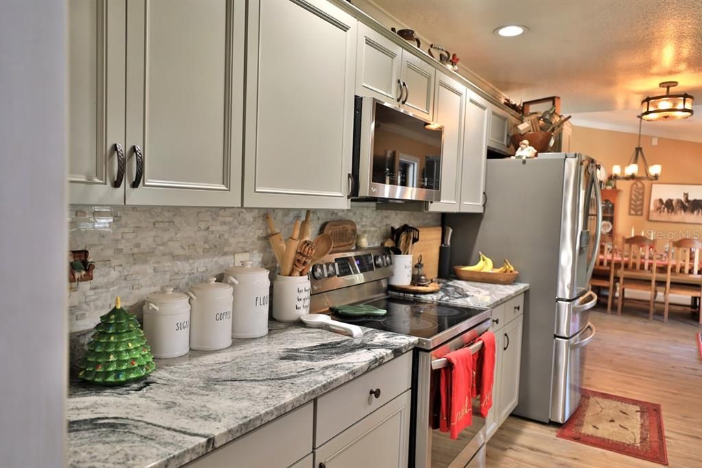 For Sale: $490,000 (4 beds, 3 baths, 1840 Square Feet)