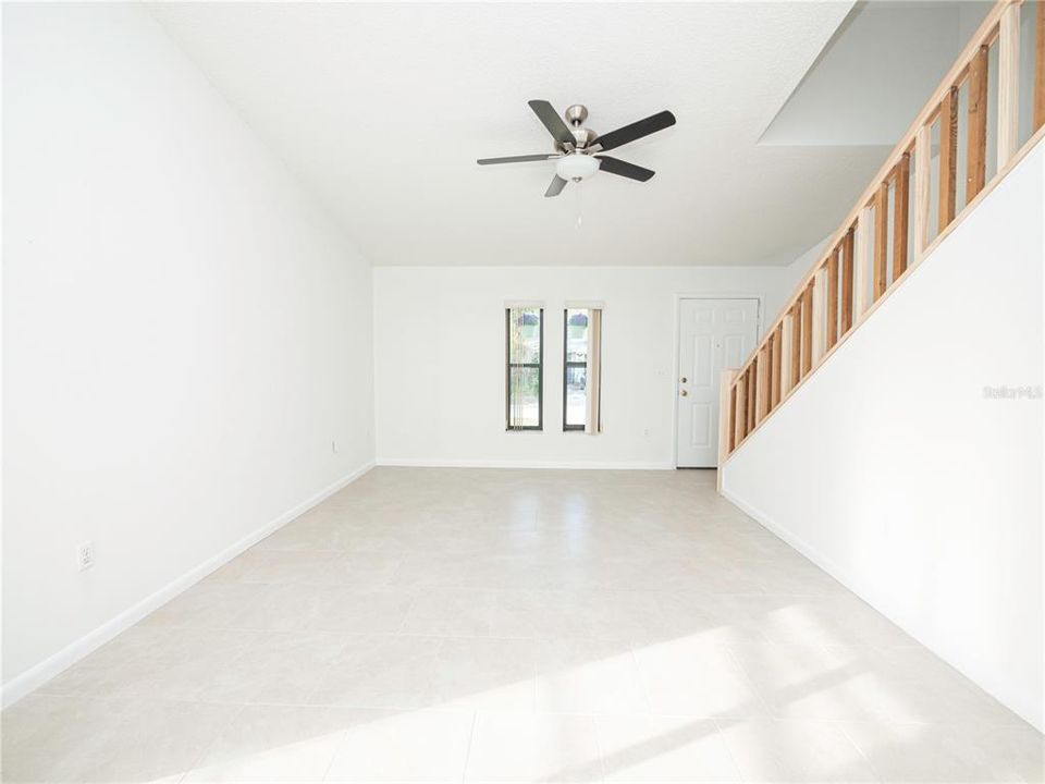 For Rent: $1,795 (3 beds, 2 baths, 1052 Square Feet)