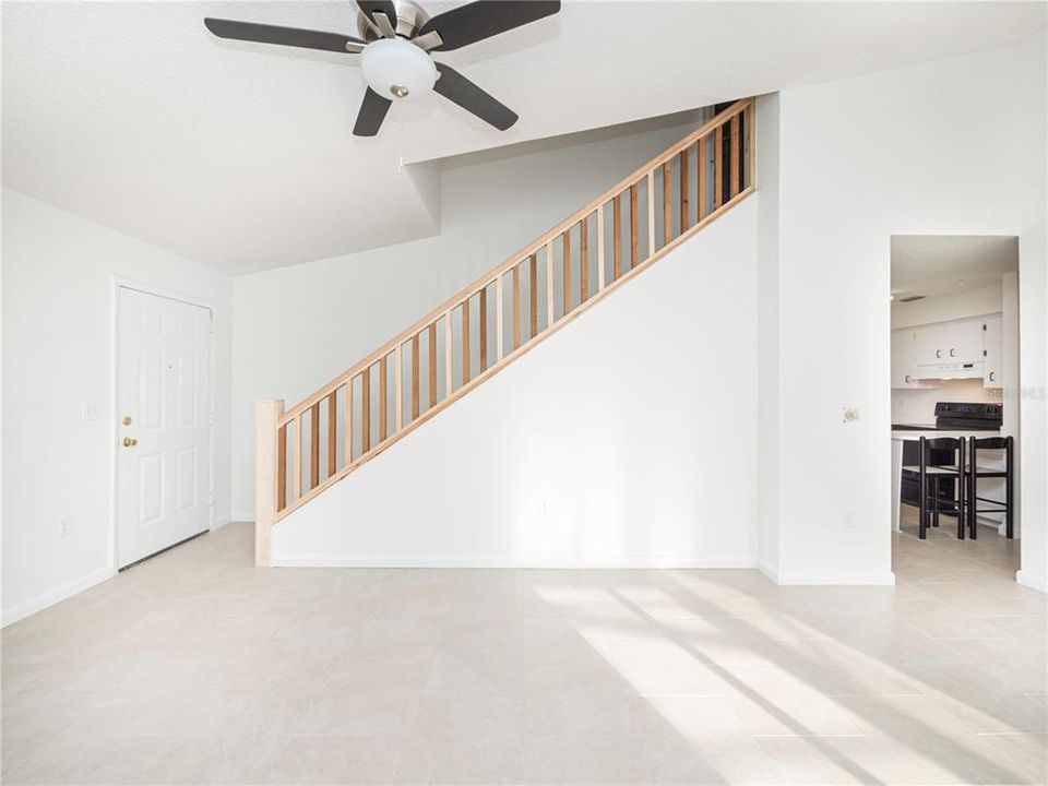 For Rent: $1,795 (3 beds, 2 baths, 1052 Square Feet)