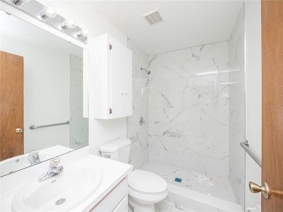 For Rent: $1,795 (3 beds, 2 baths, 1052 Square Feet)