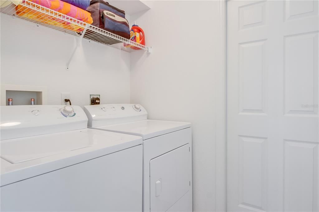 待售: $249,900 (3 贝兹, 2 浴室, 1195 平方英尺)