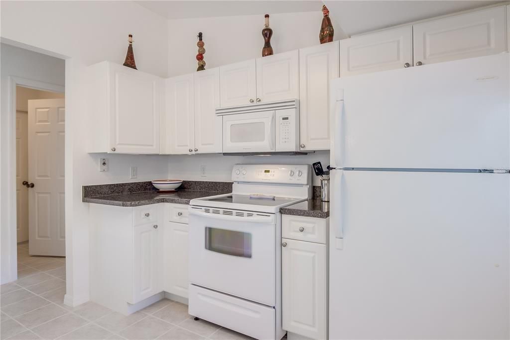 待售: $249,900 (3 贝兹, 2 浴室, 1195 平方英尺)