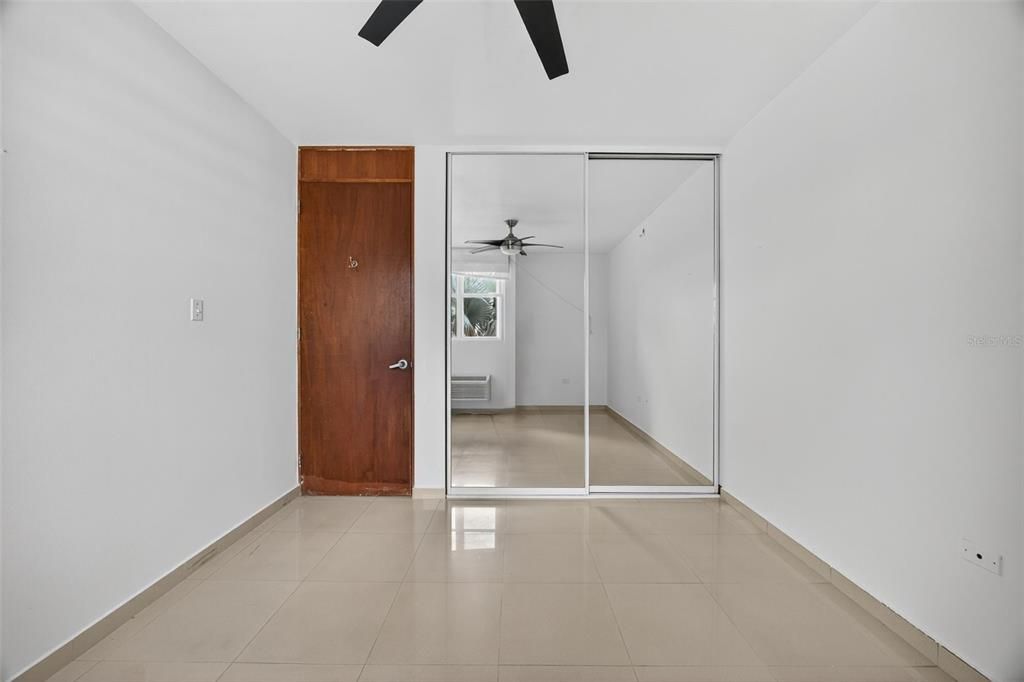 На продажу: $725,000 (3 спален, 2 ванн, 2194 Квадратных фут)