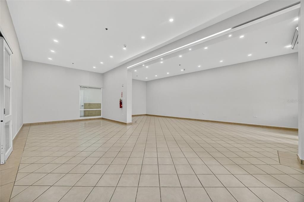 На продажу: $725,000 (3 спален, 2 ванн, 2194 Квадратных фут)