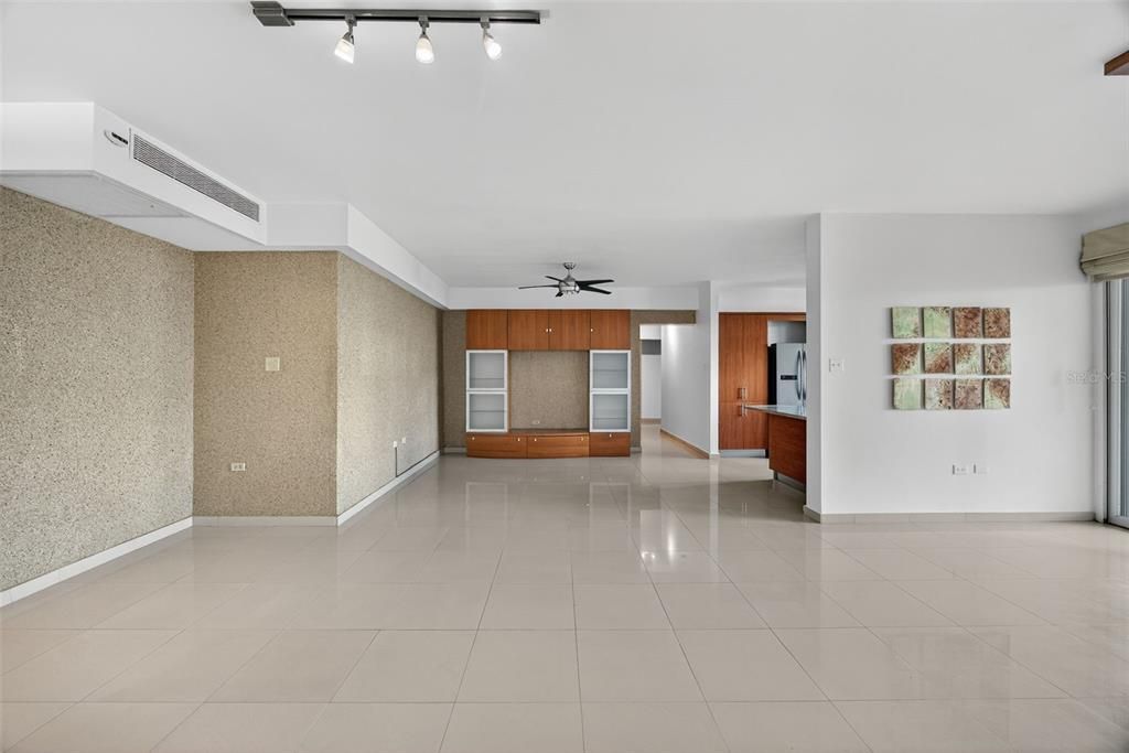 На продажу: $725,000 (3 спален, 2 ванн, 2194 Квадратных фут)