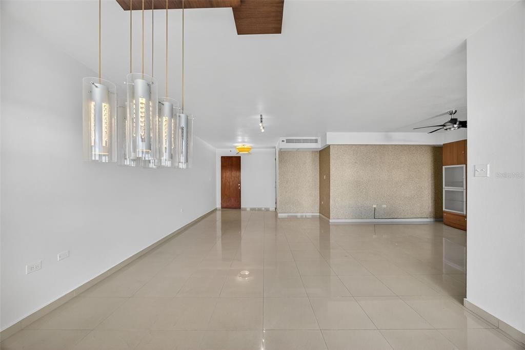 На продажу: $725,000 (3 спален, 2 ванн, 2194 Квадратных фут)