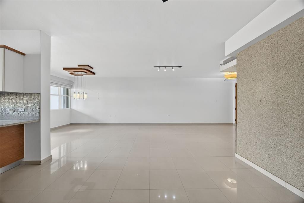 На продажу: $725,000 (3 спален, 2 ванн, 2194 Квадратных фут)