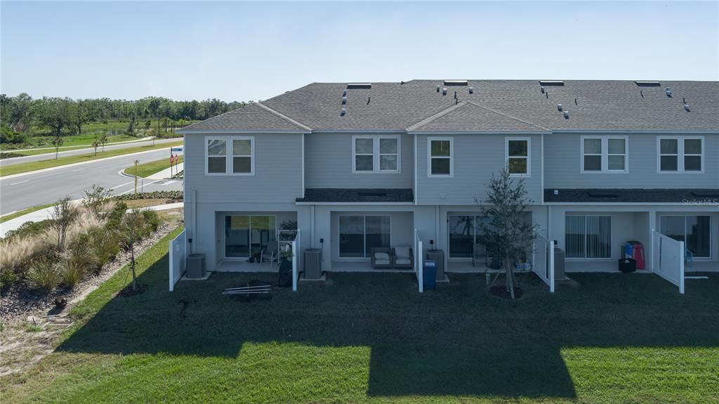 For Sale: $249,900 (2 beds, 2 baths, 1216 Square Feet)