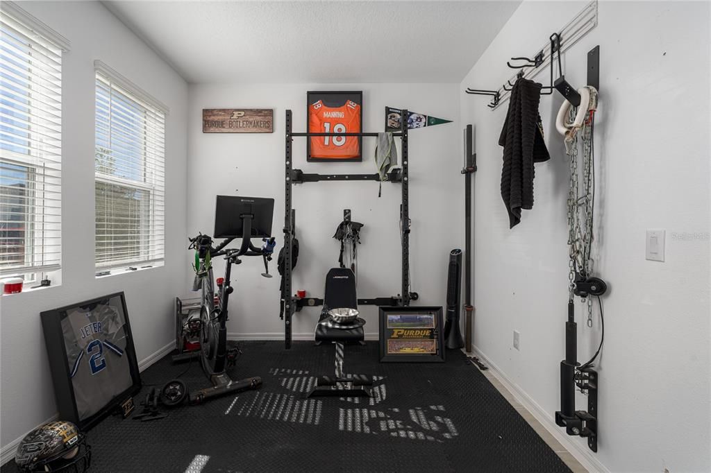 For Sale: $249,900 (2 beds, 2 baths, 1216 Square Feet)