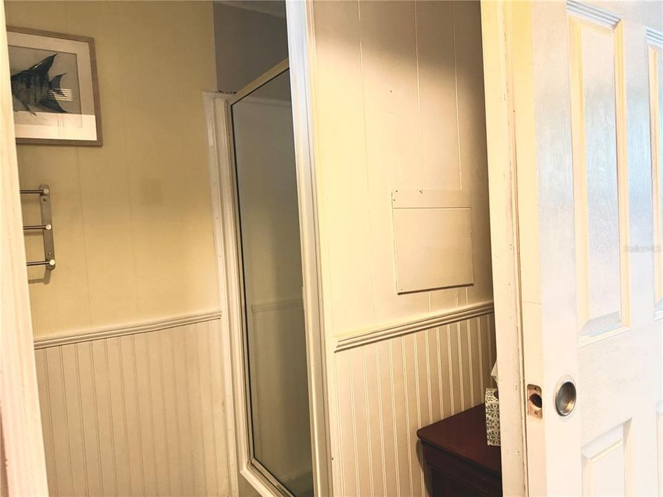 For Sale: $169,000 (2 beds, 2 baths, 1008 Square Feet)