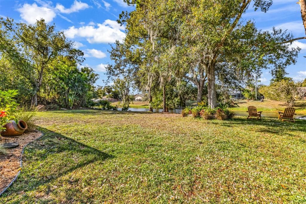 На продажу: $379,000 (3 спален, 2 ванн, 1588 Квадратных фут)