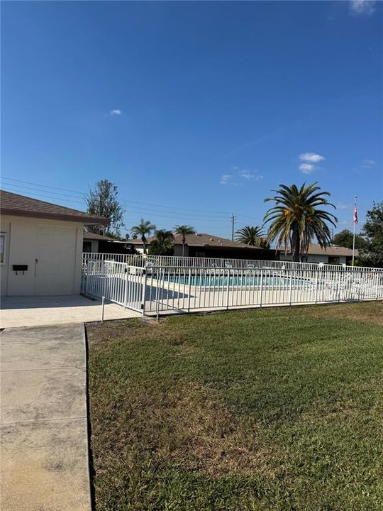 For Sale: $255,000 (2 beds, 2 baths, 1641 Square Feet)