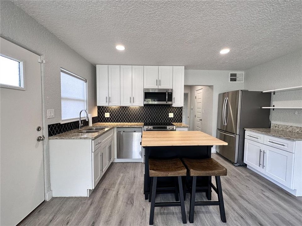 待售: $475,000 (0 贝兹, 0 浴室, 1508 平方英尺)