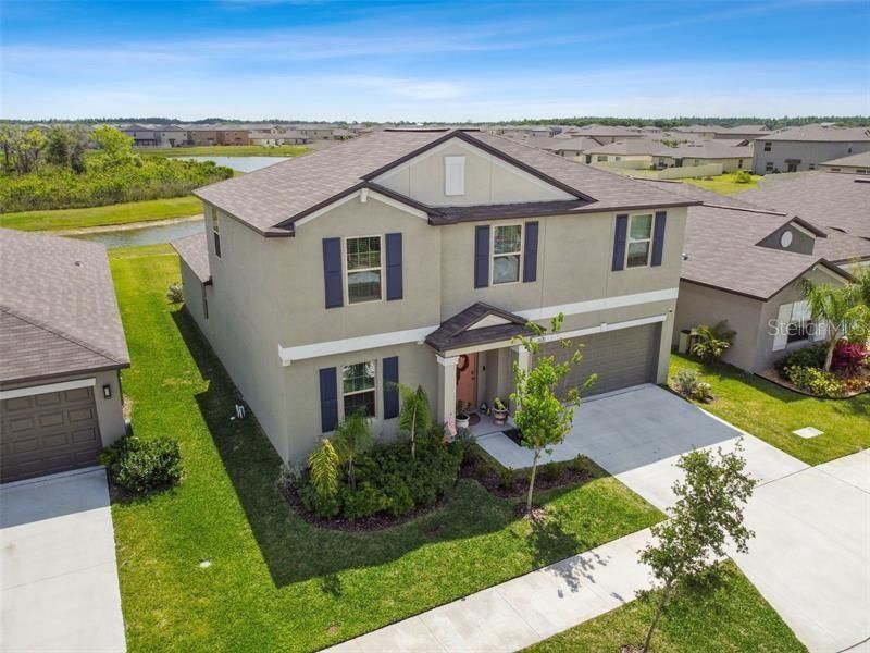 For Rent: $3,400 (5 beds, 2 baths, 2949 Square Feet)