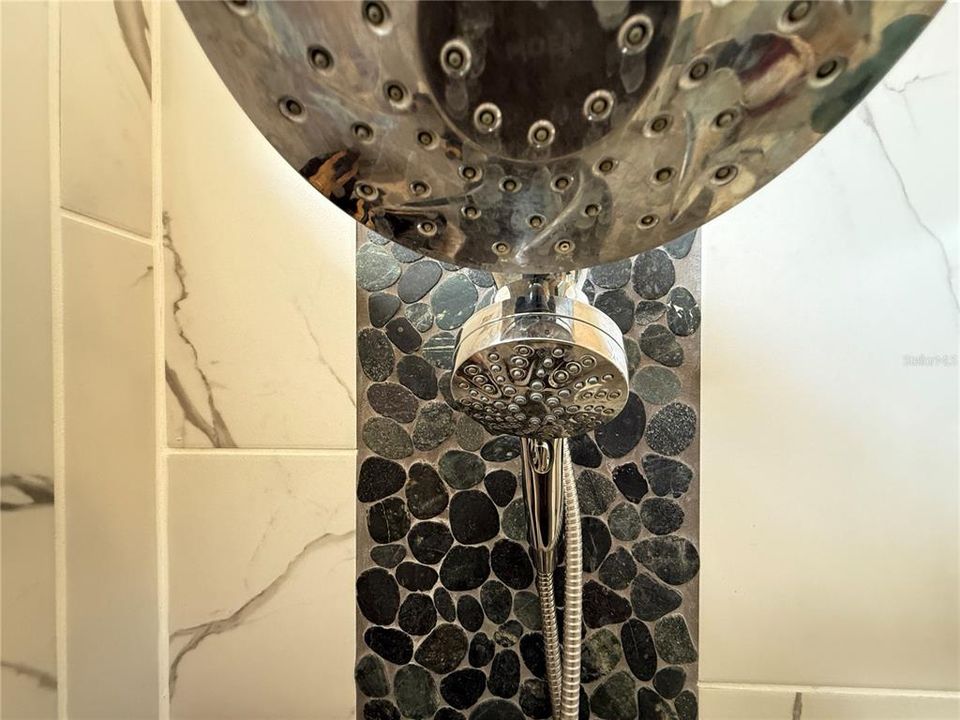 For Sale: $650,000 (3 beds, 2 baths, 2239 Square Feet)